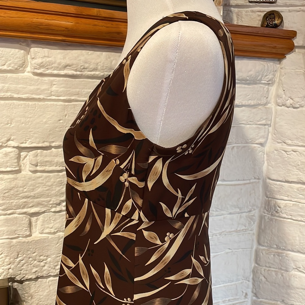 Dress - Picture 4 of 7